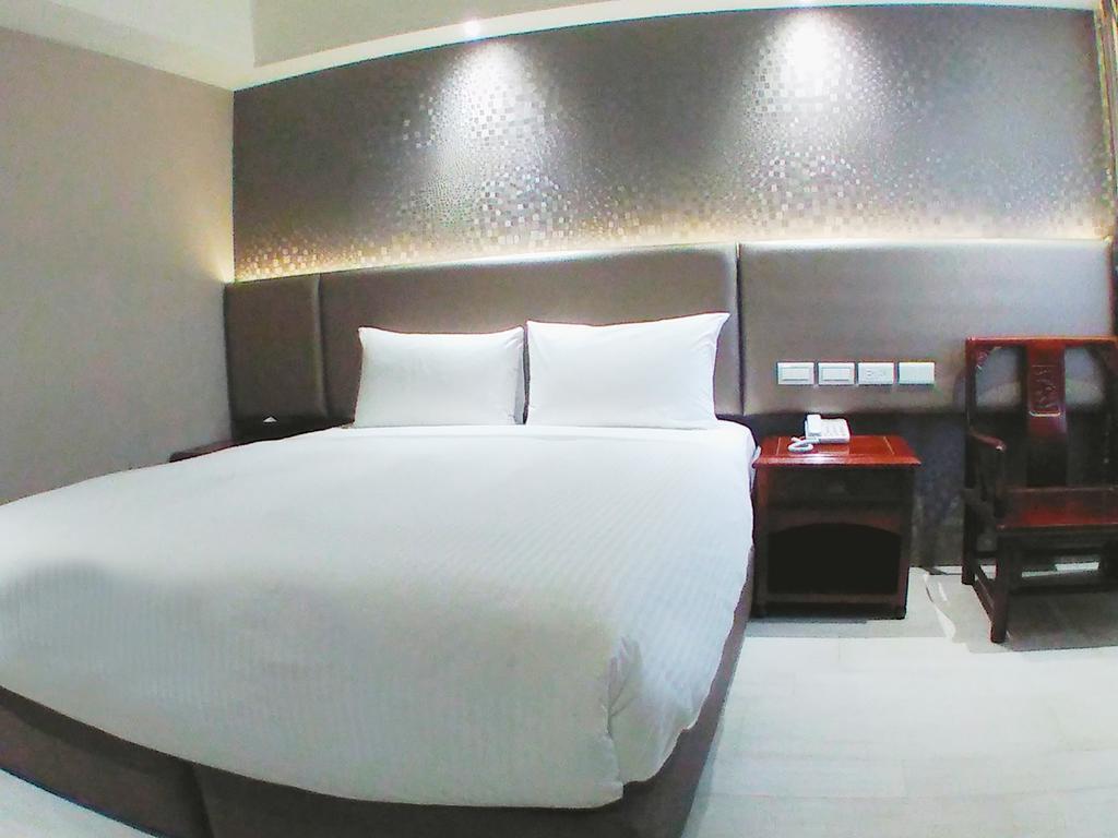 Kdm Hotel Taipei Exteriör bild